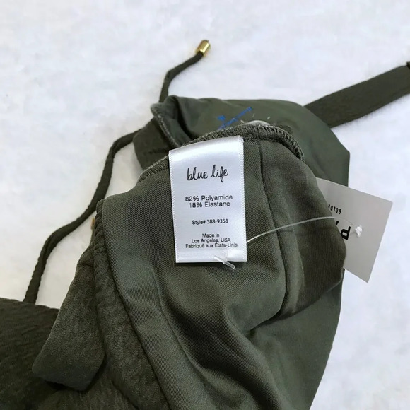 Blue Life NWT Hi Neck Swim Top Women M - Picture 9 of 11